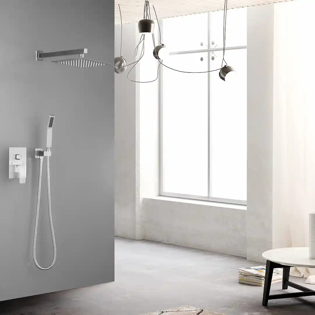 Close-up of ultra-thin air injection showerhead