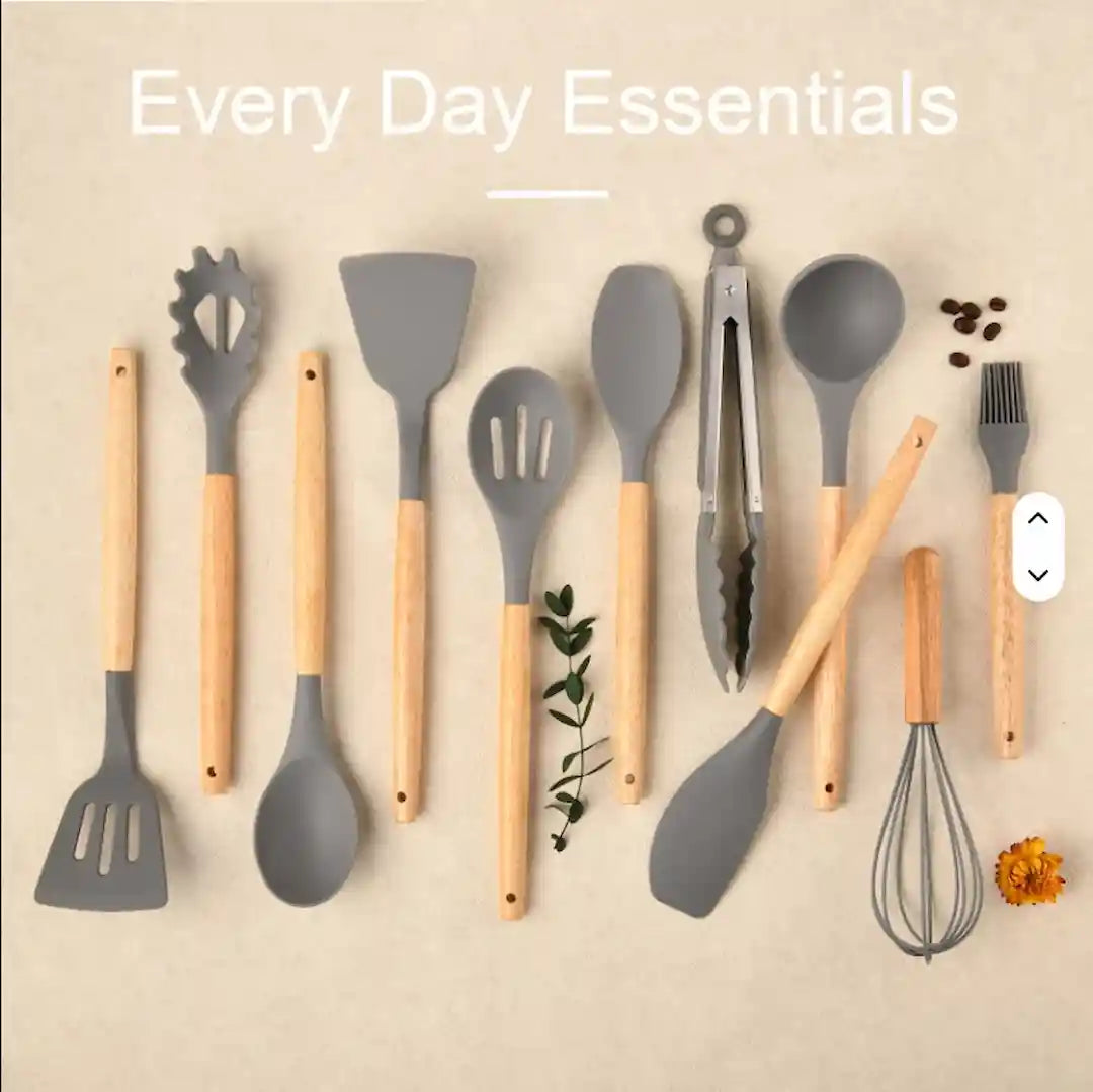 Non-stick silicone spatula and spoon heads